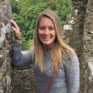 Meet your Posher, Lauren